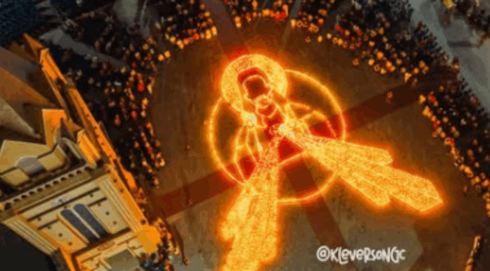 Três mil velas iluminam celebração da Via Luzes 2025 em Araripina