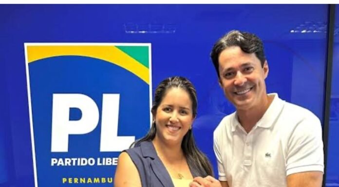 Lara Cavalcanti cumpre agenda no Recife e reforça protagonismo feminino em reunião do PL Mulher