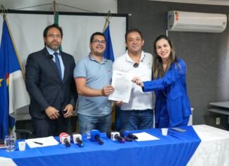 Prefeito Evilásio Mateus assina homologação de resultado de concurso público e anúncio novo concurso para Educação em Araripina