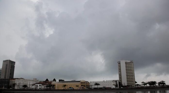 APAC emite alerta de chuvas para o Grande Recife e Zona da Mata até esta quinta (15)