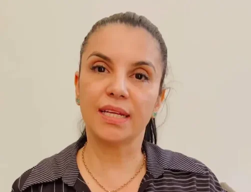 Polícia Civil realiza operação na casa da ex-candidata a prefeita Camila Modesto em Araripina