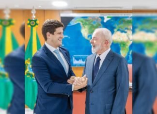 “Fora da agenda”: Lula recebe presidente da Petrobras e João Campos