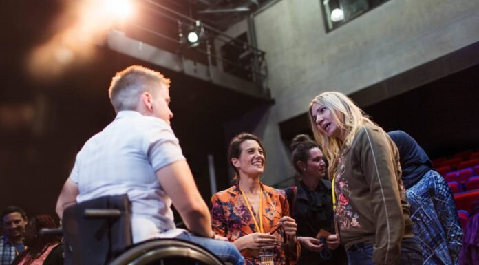 Como promover a inclusão em eventos grandes