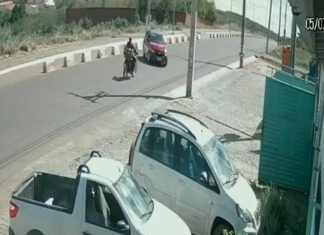 Araripina: Motociclista morre após colisão com carro na Avenida Perimetral; assista vídeo