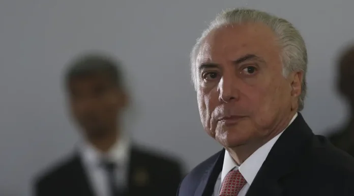 Temer diz que será necessário “repensar” sobre reduzir pena de Bolsonaro após novas sanções dos EUA contra Moraes