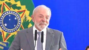 Lula sanciona Lei que cria 330 cargos comissionados no STJ, com custo de R$ 17,5 milhões em 2026