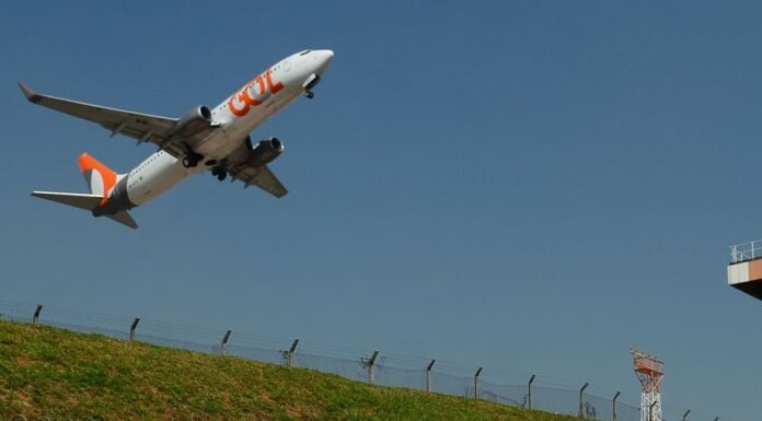 Ventos fortes afetam pelo menos 110 voos em Congonhas nesta quinta
