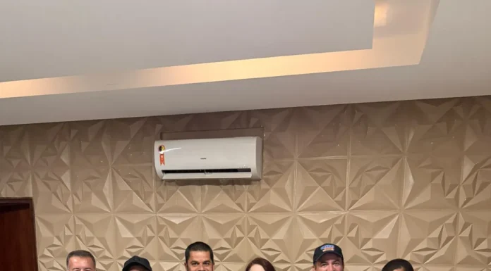 Grupo da Oposição de Trindade, liderado por Zé Capacete, fortalece projeto de Eliane Soares a Câmara Federal.