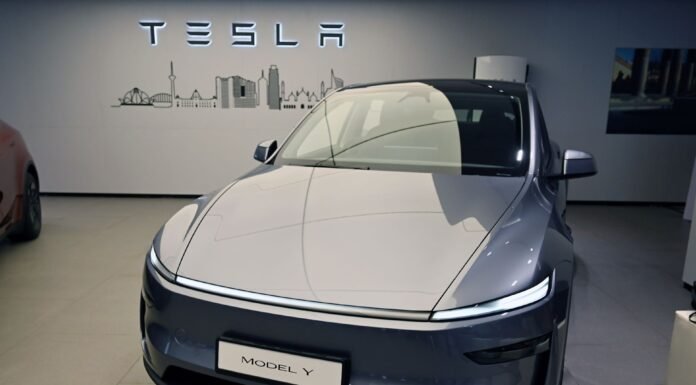 Desempenho da Tesla no Quarto Trimestre de 2025: Lucros e Vendas em Queda, mas Resultados Superam Expectativas do Mercado