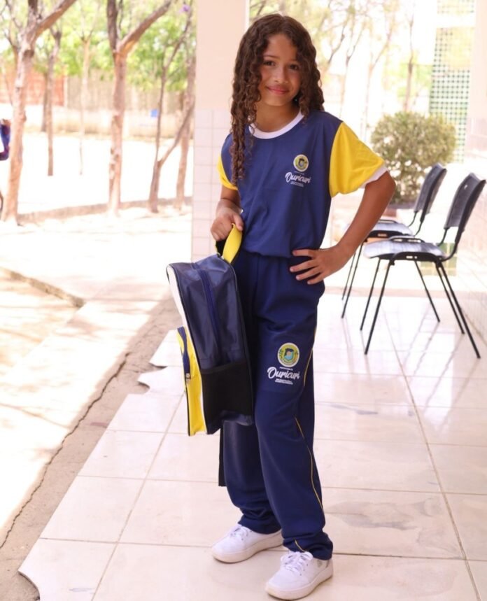 04300155-bc84-46ad-9914-c1418461c414-829x1024-1