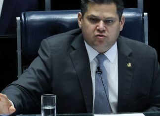 Parlamentares Requerem Anulação de Votação na CPMI do INSS e Acusam Fraude