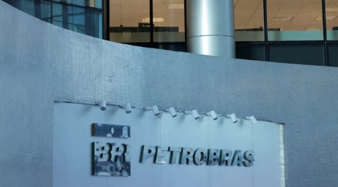 Namíbia Impede Aquisição de Participações na Bacia de Luderitz por Petrobras e TotalEnergies