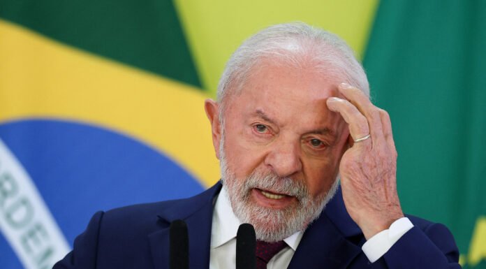 Planalto Veta Participação de Ministros em Desfile de Carnaval e Restringe Uso de Recursos Públicos