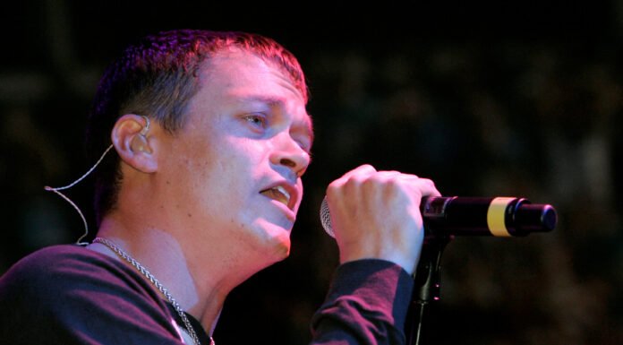 Falecimento de Brad Arnold, Vocalista da 3 Doors Down, aos 47 anos
