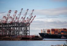 Disputa por Reembolsos de Tarifas nos EUA: O Impacto da Decisão da Suprema Corte