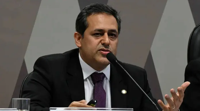 Presidente da Unafisco Presta Depoimento à Polícia Federal em Inquérito das Fake News