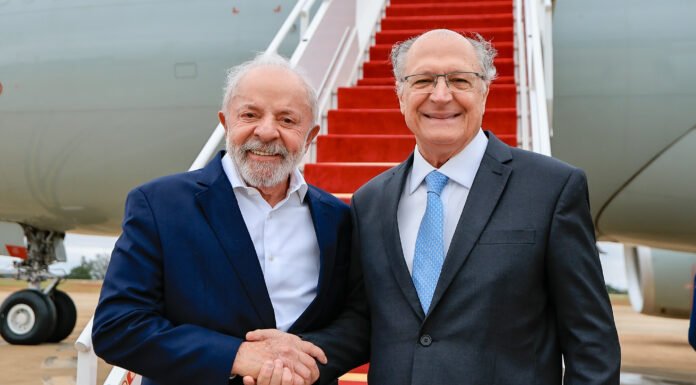 Lula Reforça Importância de Alckmin em Discurso e Perspectivas para Eleições em SP