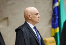 Ministro Moraes exige esclarecimentos sobre operação que resultou em 122 mortes no Rio de Janeiro