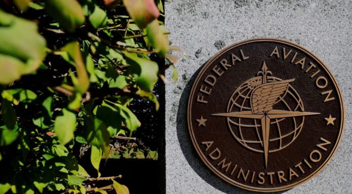 EUA Interrompem Programas de Segurança Aeroportuária Durante Paralisação Governamental