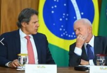 Aumento de Imposto de Importação Gera Desgaste para o Governo Lula