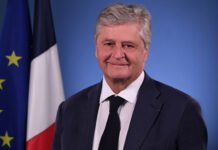 França Afirma que UE Possui Ferramentas para Retaliação contra Tarifas de Trump