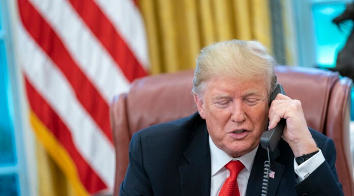 Trump Renova Pressões sobre o Irã e Reitera Necessidade de Acordo Nuclear Após Encontro com Netanyahu