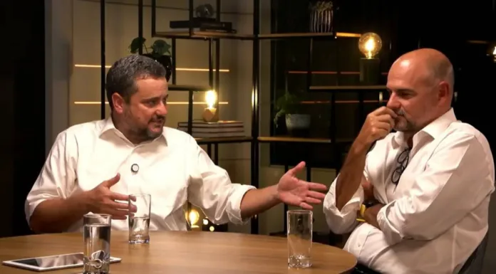 Ouro em Ascensão: A Incerteza do Dólar e a Mudança nas Reservas Globais