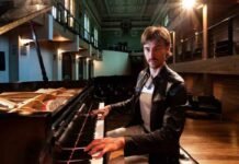 Experiência Musical Inédita: Rock ao Piano – Especial Pink Floyd em Belém