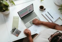 Prazo Final para Empresas: Conferência do eSocial e Dados de Igualdade Salarial