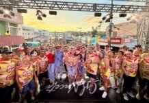 Bloco Peso é Peso Atrai 10 Mil Foliões e Reforça Grupo Político de Zé Martins em João Alfredo