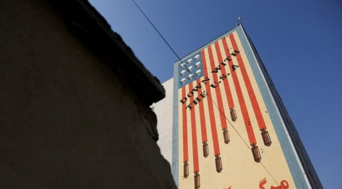 Irã Propõe Concessões em Programa Nuclear em Troca de Reconhecimento e Alívio de Sanções