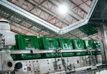 Heineken Registra Lucro de 4,4 Bilhões de Euros em 2025 e Anuncia Corte de Empregos