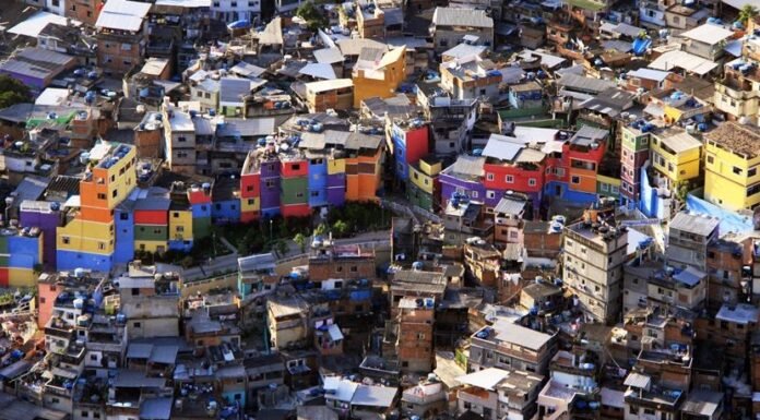 O Crescimento do Turismo na Rocinha: Drones, Aplicativos e Experiências Únicas