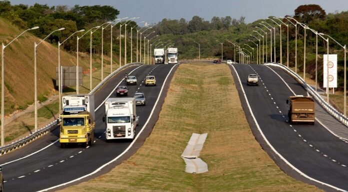 Crescimento do Volume de Serviços em 2025: Uma Análise das Tendências e Desafios