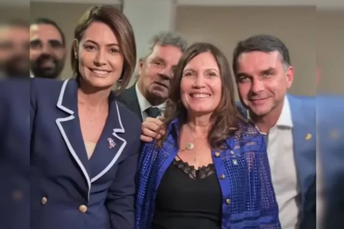 michelle-bia-kicis-e-flavio-bolsonaro