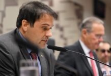 A Crise do Banco Master: Uma Análise Profunda do Caso de Produtos Financeiros Sem Lastro