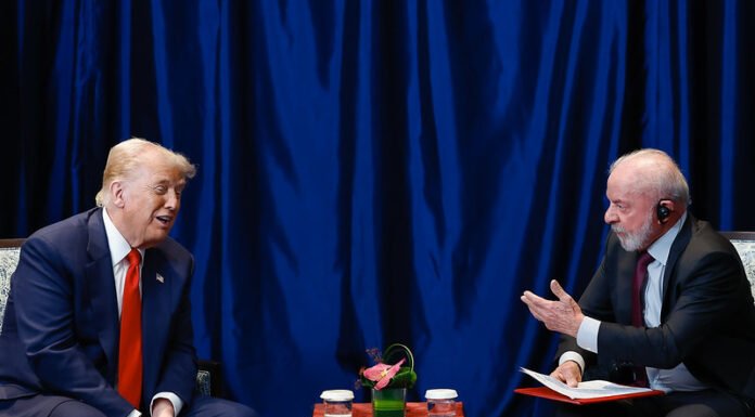 Suprema Corte dos EUA Remove Barreiras Tarifárias Antes de Encontro entre Trump e Lula