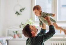 Lula deve sancionar ampliação da licença-paternidade para até 20 dias com salário pago pelo INSS