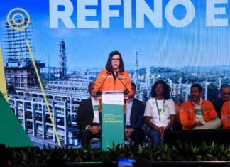 Petrobras se Prepara para Variações no Mercado de Petróleo, Afirma CEO