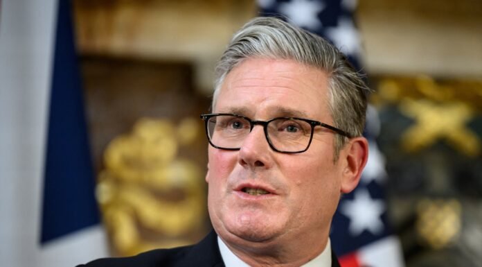 Reino Unido Autoriza Uso de Bases para Ações Militares dos EUA Contra o Irã