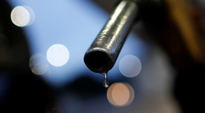 Petrobras Mantém Produção Alta em Refinarias e Não Planeja Alterar Preços da Gasolina