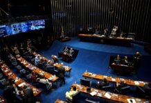 Senado Aprova Reestruturação de Carreiras e Criação de Novos Cargos no Executivo Federal