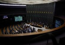 Câmara dos Deputados Aprova Venda de Medicamentos em Supermercados