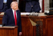 Trump destaca lucros com petróleo, mas foca em impedir armamento nuclear do Irã