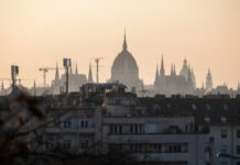 Desafios para a Dívida em Moeda Local em Mercados Emergentes com o Conflito Atual