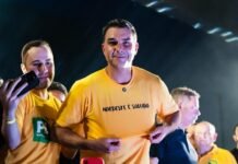 Flávio Bolsonaro Propõe Classificação de Facções Criminosas como Grupos Terroristas Durante Pré-Campanha no Nordeste