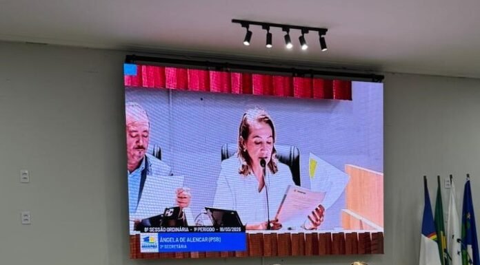 Câmara de Araripina Discute Reformulação do Plano de Cargos e Carreiras dos Professores na 8ª Sessão Ordinária