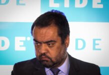 Cláudio Castro Renuncia ao Cargo de Governador do Rio de Janeiro Antes de Julgamento no TSE