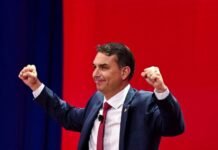 Flávio Bolsonaro se apresenta como ‘Bolsonaro 2.0’ e critica elites globais na CPAC dos EUA