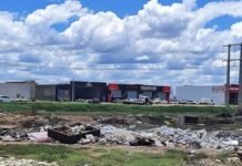 Moradores do Bairro Nossa Senhora de Fátima Cobram Ações Contra Acúmulo de Lixo